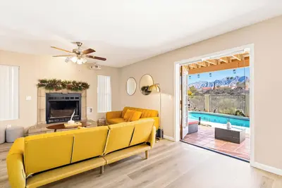 Image de Spacious 4-bedroom house in Tucson with pool and beautiful mountain scenery