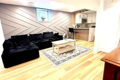 Image de 2br Spacious Basement Suite in Ottawa. No pets!