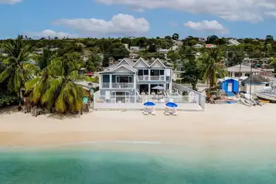 Image de Beachfront Villa with Plunge Pool - Sea Breeze House (4 bed)