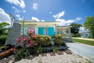 Image de Beautiful 3-bedroom house with Ac in tranquil Isabela