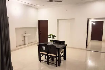 Image de Spacious 3bhk Family Suite ✨ | Luxury Living by The Wings Home