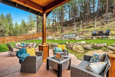 Image de River Canyon Retreat Pet Friendly and Walkable