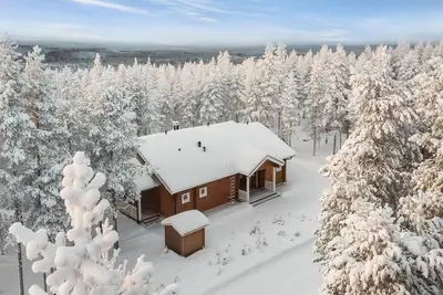 Image de Charmante villa en Laponie avec vue sur la montagne et sauna privé