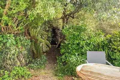 Image de 2 chambres à coucher à Mullion