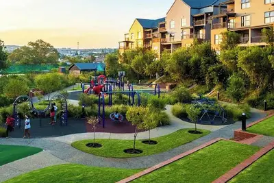 Image de Incroyable chambre 1 chambre avec vue sur la rivière à Waterfall-Midrand