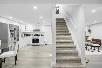 Image de Cozy 2 Bedroom+50\" Tv+Sleeps 6+Lower Unit