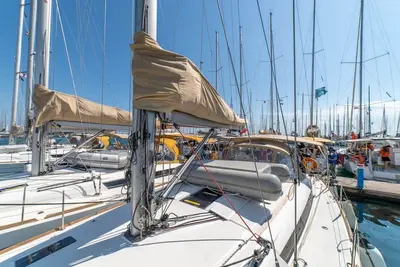 Image de Sun-Kissed Sailing Adventure in Islas Sarónicas