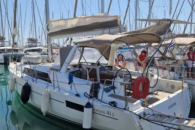 Image de Sun-Kissed Sailing Adventure in Islas Sarónicas