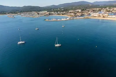 Image de Sun-Kissed Sailing Adventure in Provence-Alpes-Côte d'Azur
