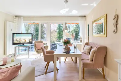Image de Arrive, take a deep breath, enjoy - Apartment LichtSpiel