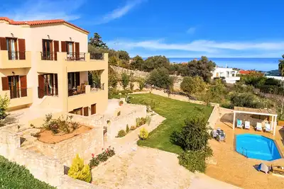 Image de Althea Villa | Private Pool, 5 Bedrooms & Garden Retreat Near Sandy Beach