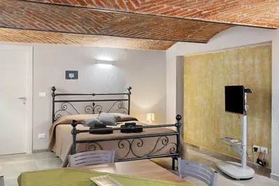 Image de Ferme « Al Campo Del Nocciolo Agriturismo » avec vue sur la montagne, Wi-Fi et climatisation