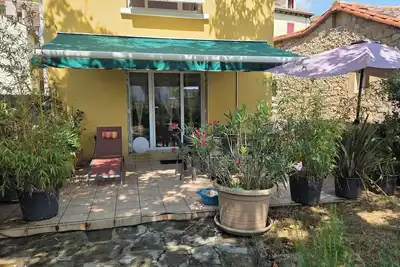 Image de Maison calme avec jardin, terrasse, confort et detente, très proche nature.