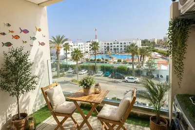 Image de Appartement S+2 vue mer & golf — Résidence hôtelière premium à Monastir