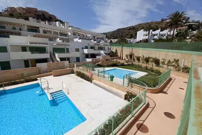 Comfortable Frontline Penthouse with Pool and Wi-Fi