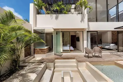 Chic 6br Dual villa with 4 Private Pools-Concierge