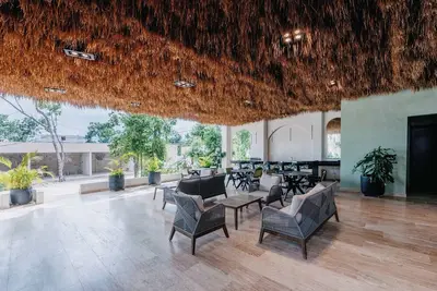 Luxury Penthouse Private Rooftop Pool Concierge