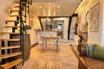 Image de Appartement raffiné et élégant pour 2 à 4 personnes – Cœur de ville