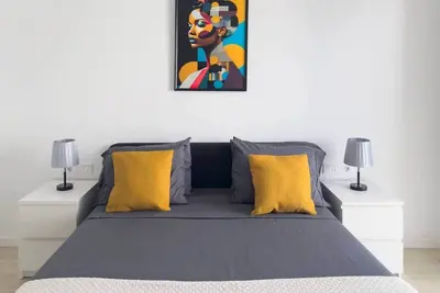 Image de Spacious 2 bdr aprt, rooftop pool - Lcgr