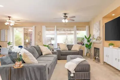 Image de Golf Course Community Home w/ Pickleball & Mountain Views
