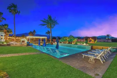 Image de Private 3-Home Ranch with Resort Pool