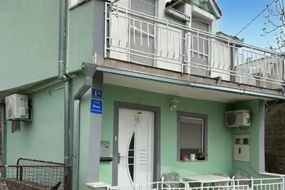 Image de 2 bedroom nice home in Krvavac