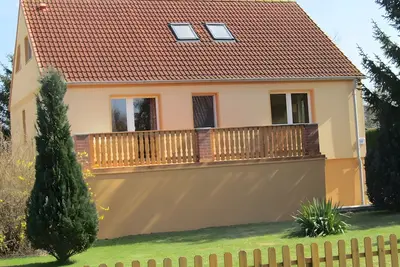 Image de Appartement pour 6 personnes (70 m²) avec terrasse commune, jardin et Wi-Fi