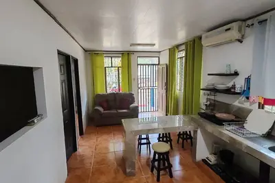 Image de Howler Monkey Sunset House / Just 200 mts from the Beach and Sunsets
