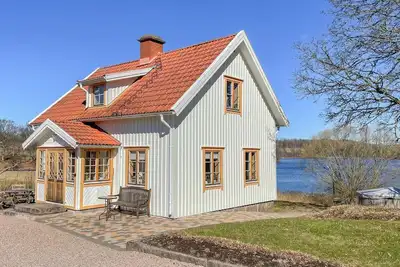Image de Superbe maison à Kulltorp avec sauna