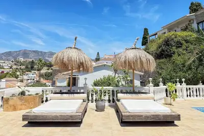 Image de Villa avec vue sur la mer à Fuengirola, piscine, 16 couchages