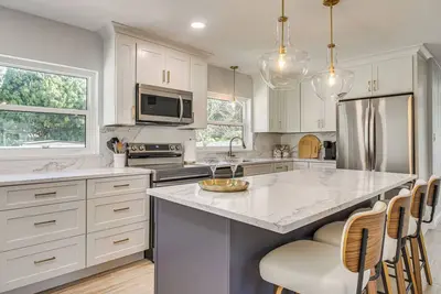 Image de Beach-Hop, Bike & Bbq! Clearwater Home w/ Yard