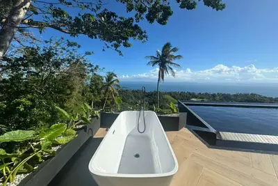 Image de Charming 1-bedroom with Ocean View - A God's View