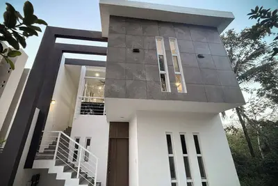 Modern Oceanfront Condo, Steps from the Beach + Tropical Pool