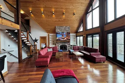 Image de Cozy Luxury Cottage for Rent on a semi-island! ! Pet Friendly! Don’t Miss it!