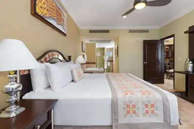 Image de Spacious 1br Resort Suite: Nye Sunsets & Luxury in Nuevo Vallarta