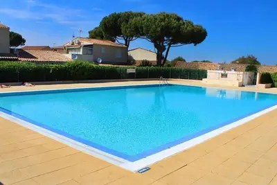 Image de Cap D'Agde Maison mitoyenne T2 cabine Piscine Parking proche village naturiste