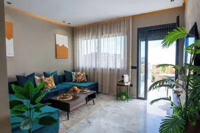 Image de Appartement cosy en plein Corniche & Mosquée Hassan Ii • Parking • Wi-Fi