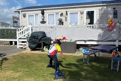 Villa with decking & parking