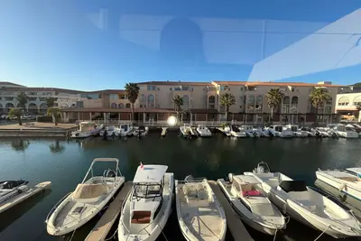 Image de Appartement climatisé avec parking - ? pers.