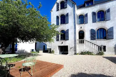 Image de Maison de vacances « Ker Lenevez - Au Cœur du Guilvinec » avec terrasse privée, jardin et Wi-Fi