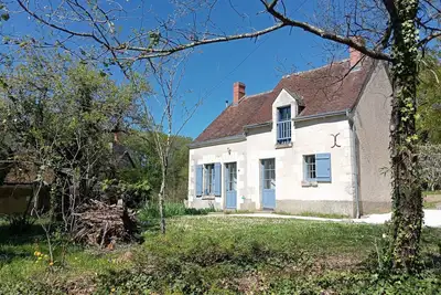 Image de 🌹 Charmante maison au cœur de Chédigny –  le village des Roses 🌹