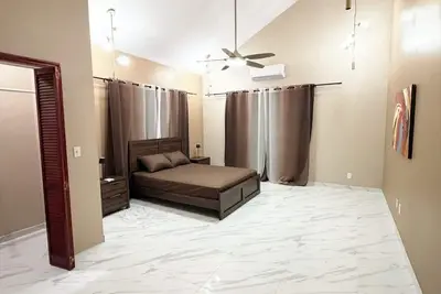 Image de Perfect 1-bedroom house in welcoming Long Bay Hills, Providenciales