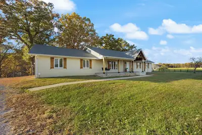 Image de Retreat House Lower Level with 3-bedrooms in Nancy w/Ac
