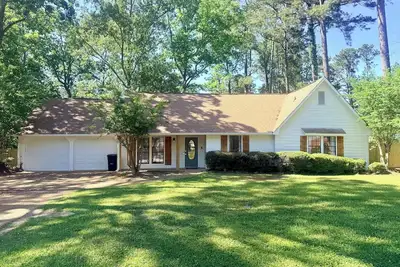 Image de Redbud Grove Retreat spacious 4br at the Reservoir