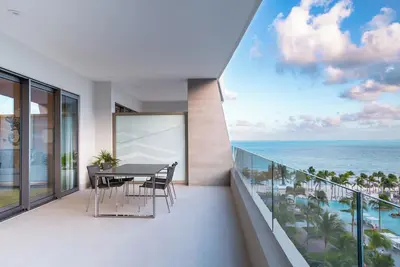 Image de Garza Blanca Resort and Spa-Luxe living in Cancun for the holidays!
