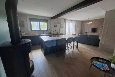 Image de Jolie petite maison cosy avec jardin