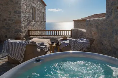 Image de Villa Aetheron, Divine Sea Views, Private Hot Tub, Furnished Terrace, Shared.
