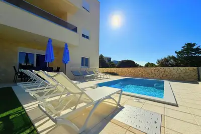 Image de Apartment Top 2 with garden and swimming pool