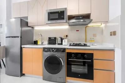 Image de Free housekeeping visits during your stay - StayShort - Modern New Studio in Arjan that Sleeps 4