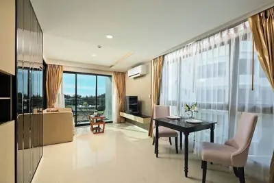 Image de Modern 1br Seaview Apartment Surin Beach
